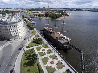 Similar image 15918531