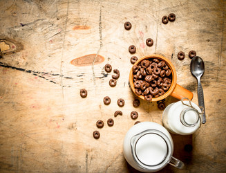 Similar image 15909243