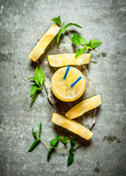 Similar image 15904567