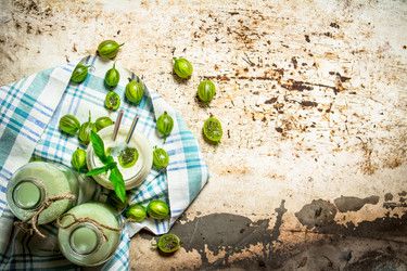 Similar image 15912356