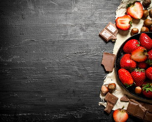 Similar image 15910528