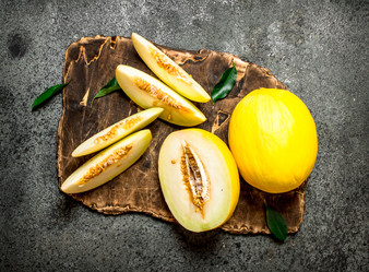 Similar image 15909029