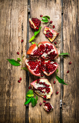 Similar image 15912637