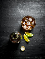 Similar image 15911064