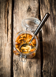 Similar image 15906975