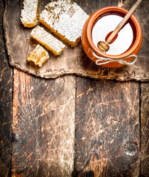 Similar image 15910361