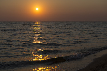 Similar image 15916993