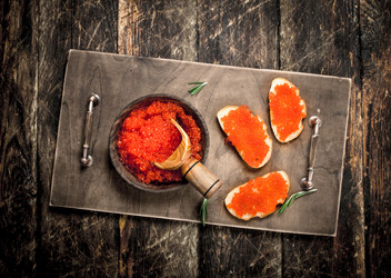 Similar image 15917381