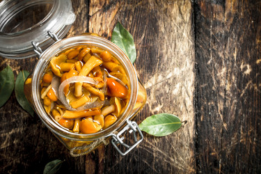 Similar image 15916376