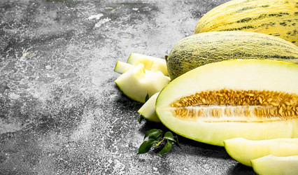 Similar image 15916419