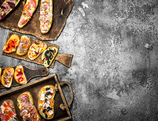 Similar image 15919936