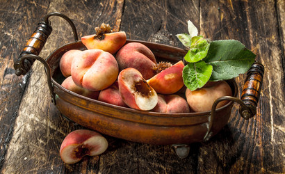 Similar image 15922382