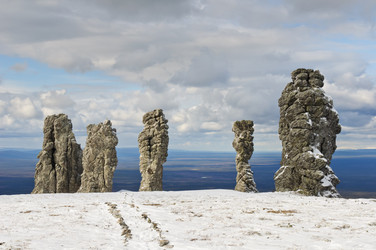 Similar image 15917371