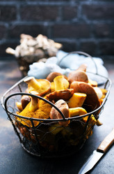 Similar image 15914600