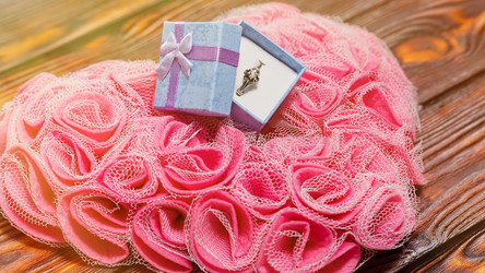 Similar image 15918984