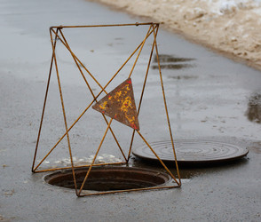 Similar image 15915376