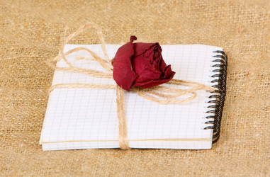 Similar image 15915425