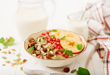 Similar image 15926636