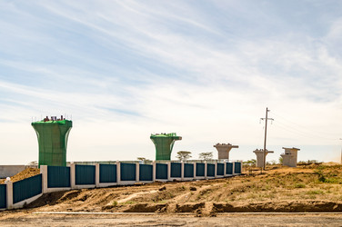 Similar image 15928913