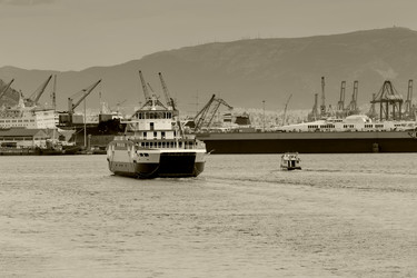 Similar image 16221310