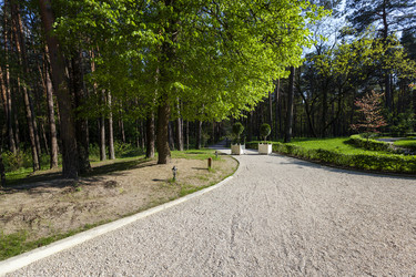 Similar image 17543133