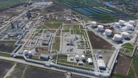 Similar image 17240771