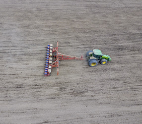 Similar image 17240761