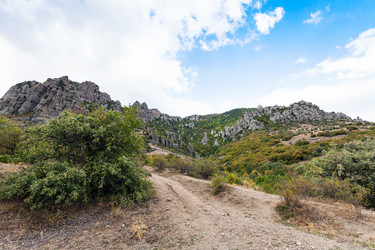 Similar image 16746615