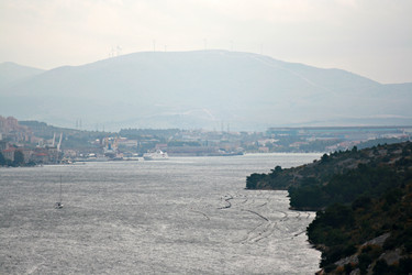 Similar image 17541560