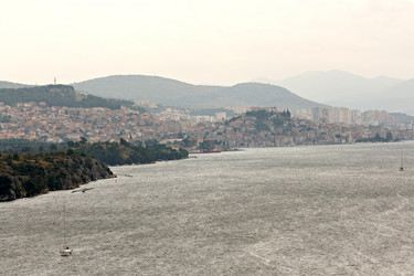 Similar image 17541575