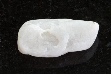 Similar image 16883598