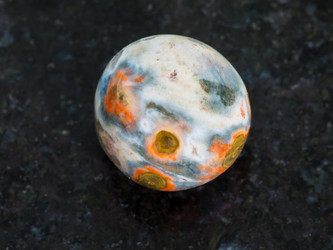 Similar image 16800036