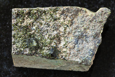 Similar image 16863773