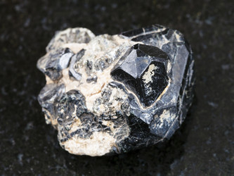 Similar image 16918796