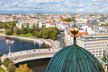 Similar image 17242036