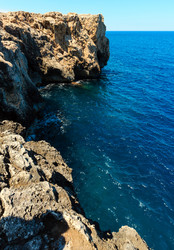 Similar image 17542970