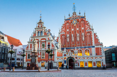 Similar image 17295775