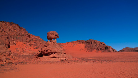 Similar image 17249156