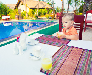 Similar image 17543333