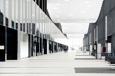 Similar image 17542950