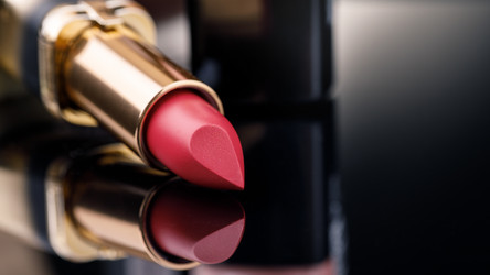 Similar image 17543738