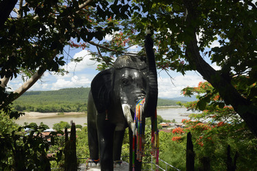 Similar image 18509378