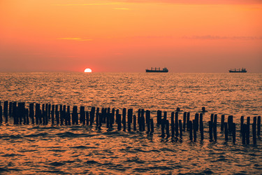 Similar image 18140009