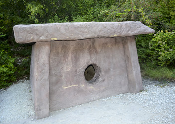 Similar image 18137945