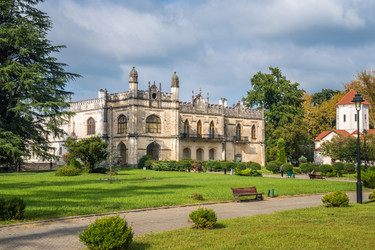 Similar image 18140408