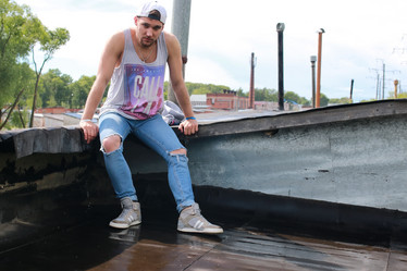 Similar image 18156258