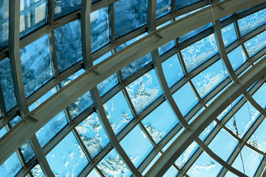 Similar image 18156183