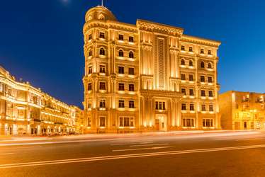 Similar image 18147384