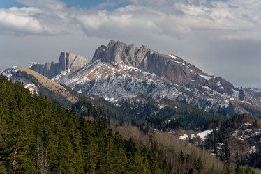 Similar image 17819199