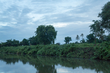 Similar image 17594168